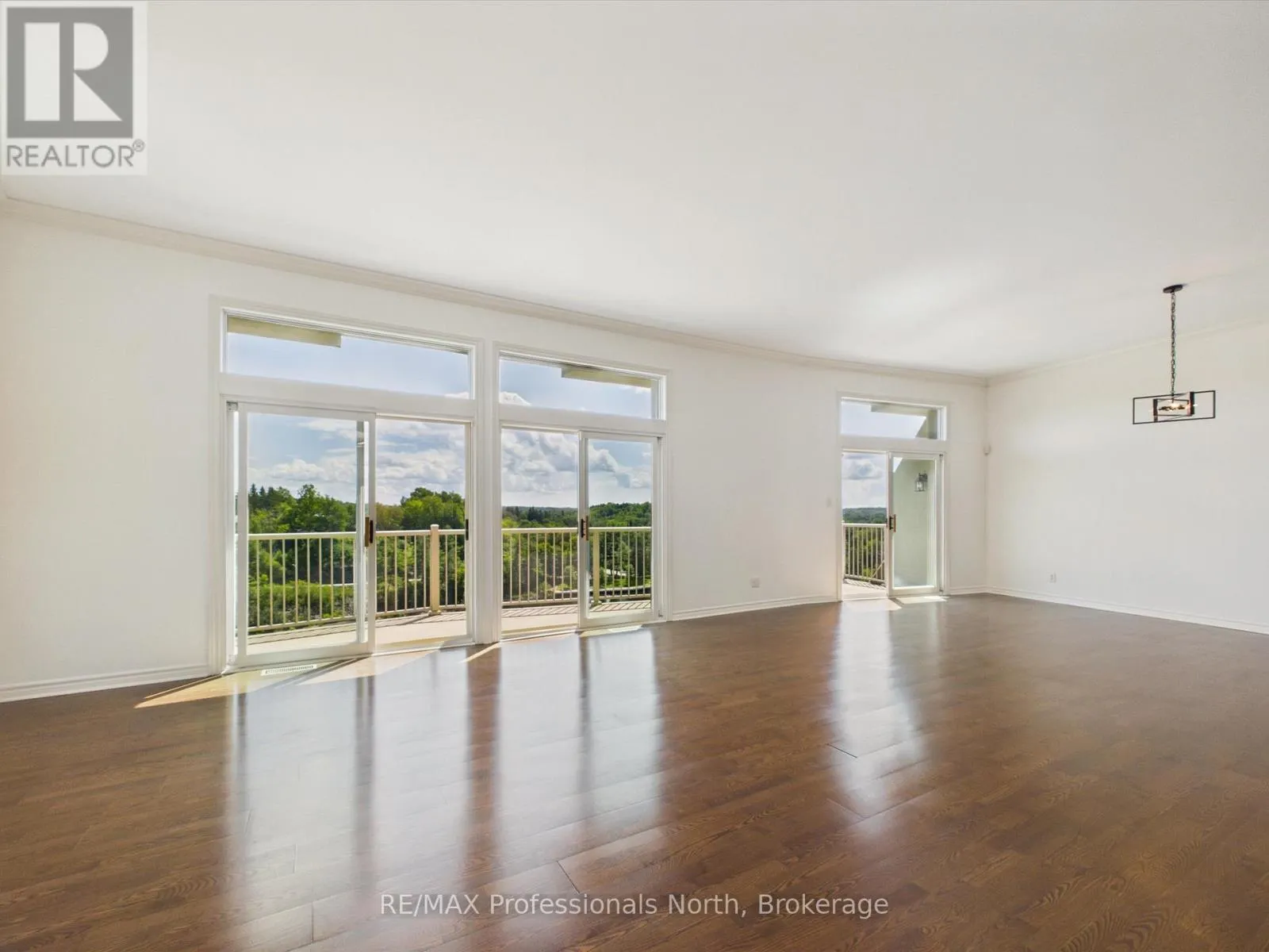 501 - 24 ONTARIO STREET #501