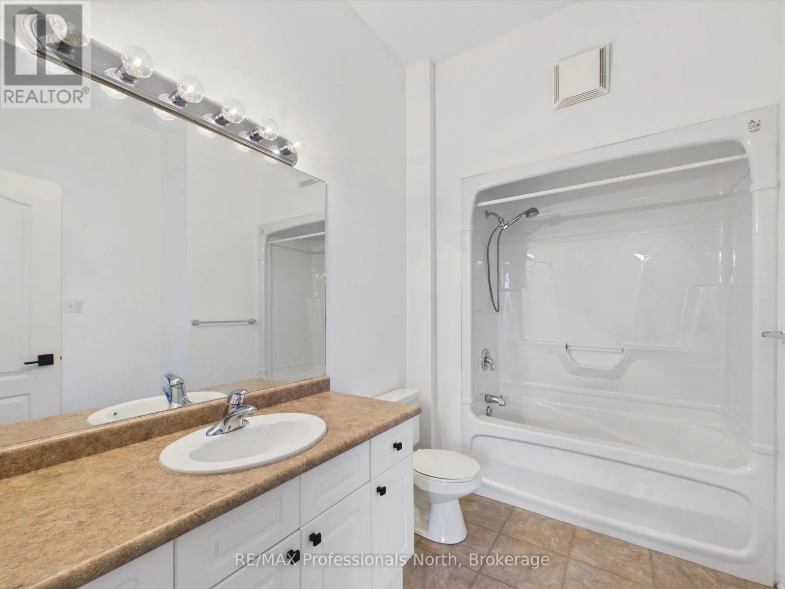 501 - 24 ONTARIO STREET #501