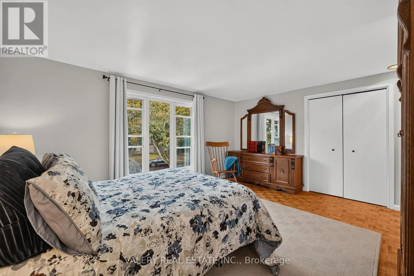 325 COLERIDGE DRIVE