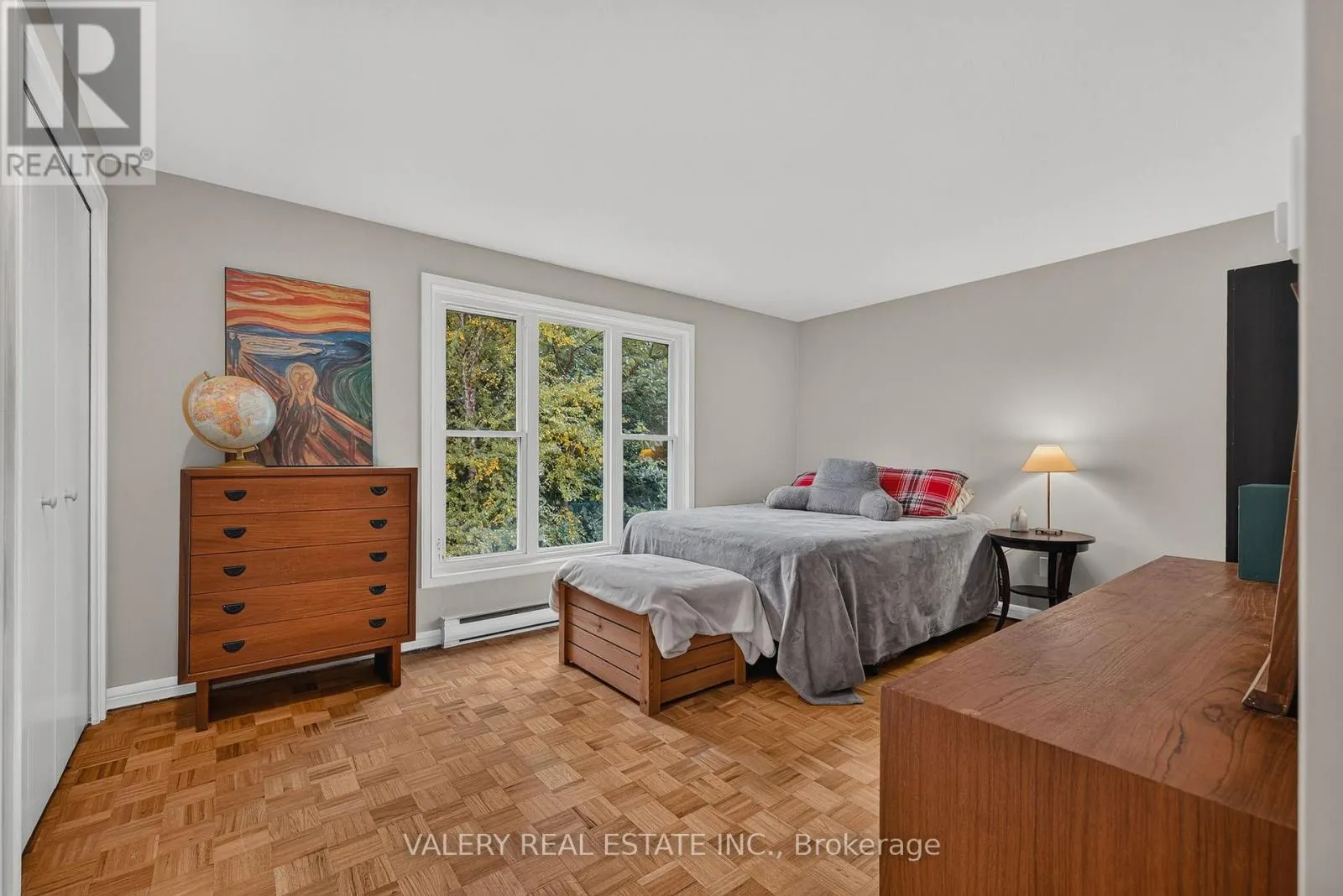 325 COLERIDGE DRIVE