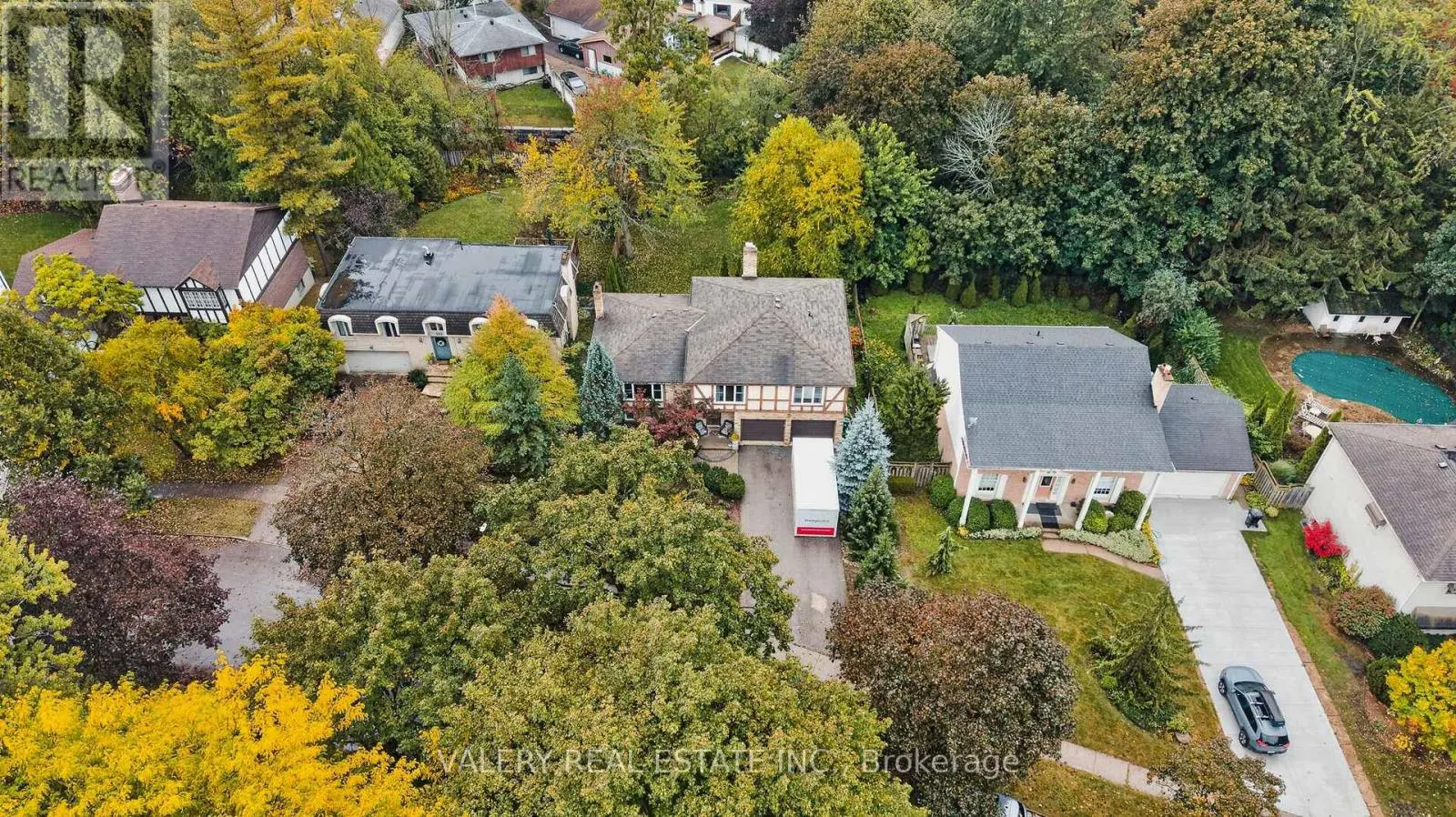 325 COLERIDGE DRIVE