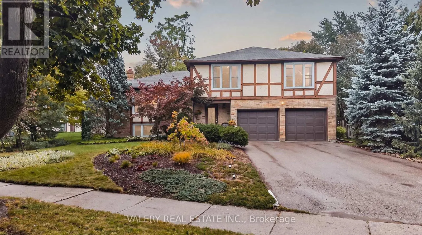 325 COLERIDGE DRIVE