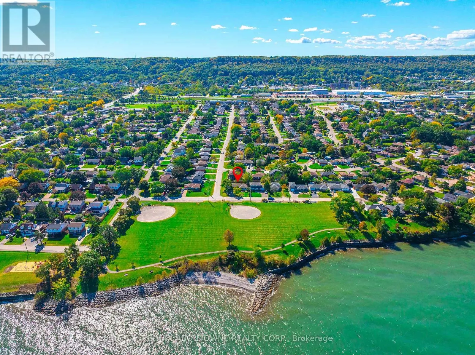 LOWER - 71 LAKESIDE DRIVE