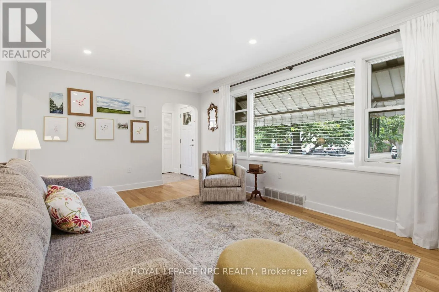 17 WINSTON ROAD