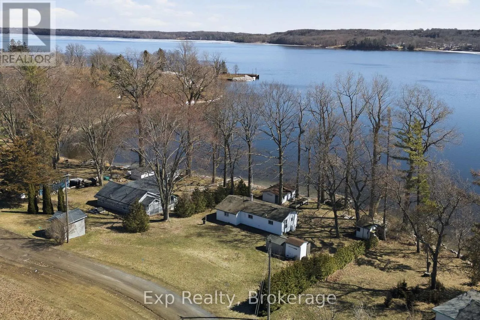 32 QUINTE VIEW ROAD