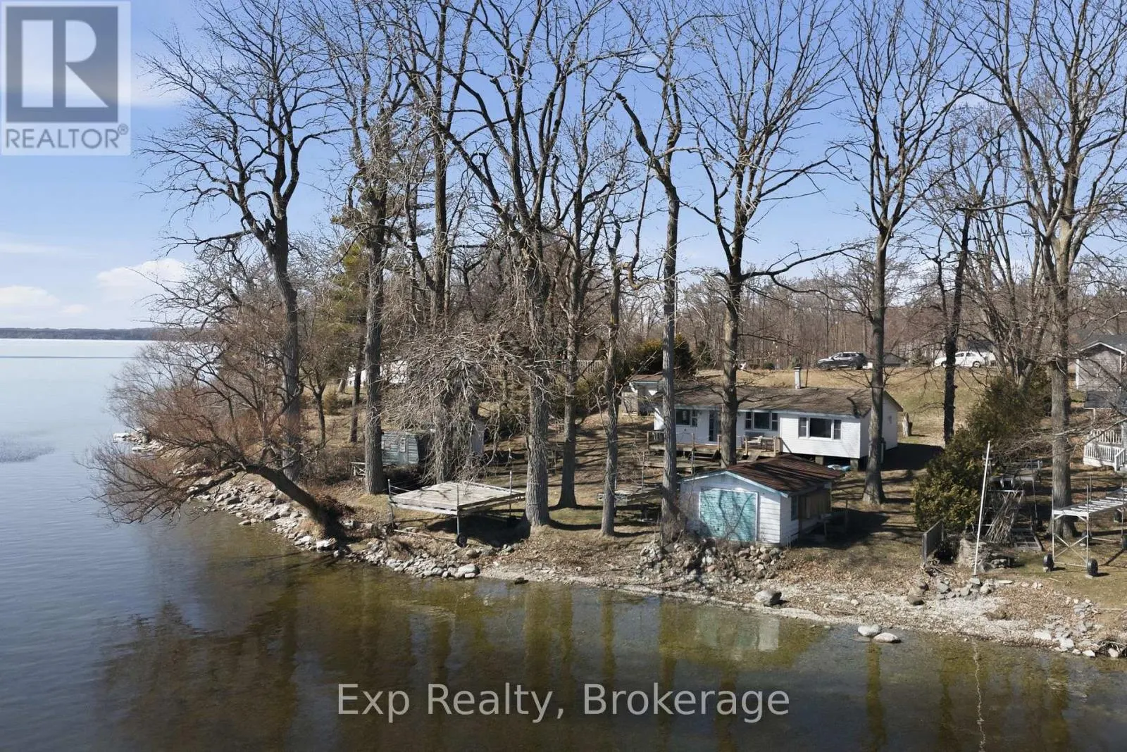 32 QUINTE VIEW ROAD