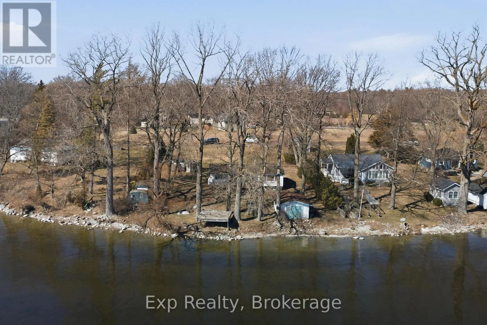 32 QUINTE VIEW ROAD
