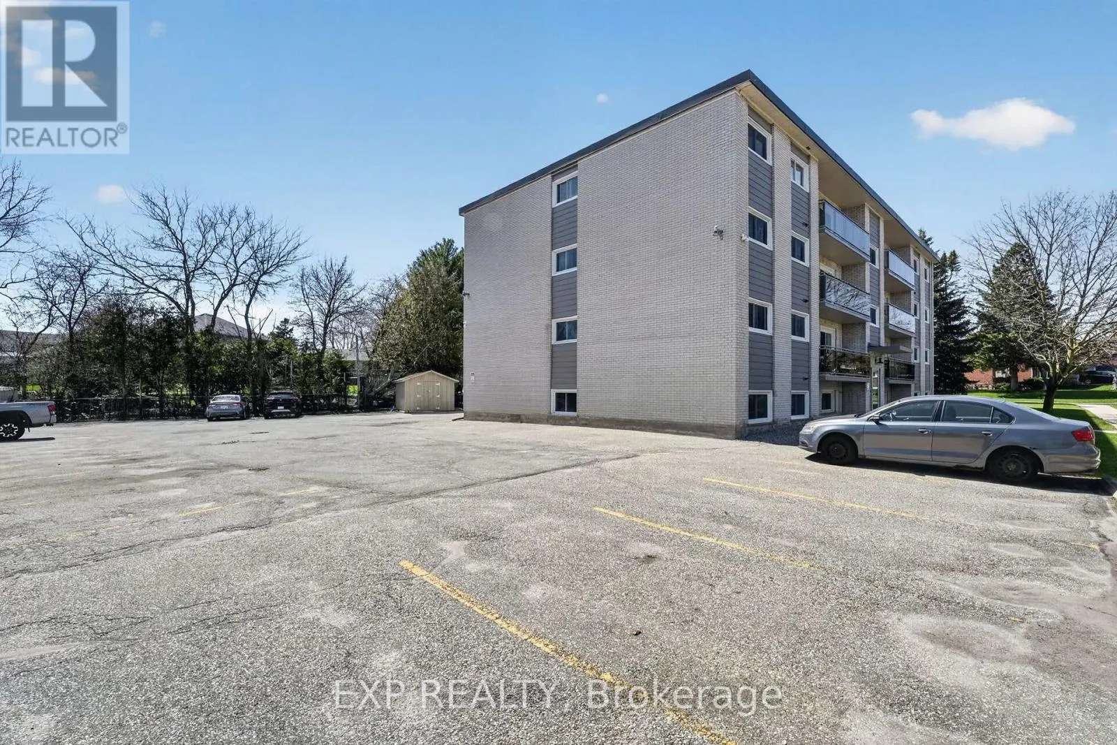 81 KENWOOD DRIVE