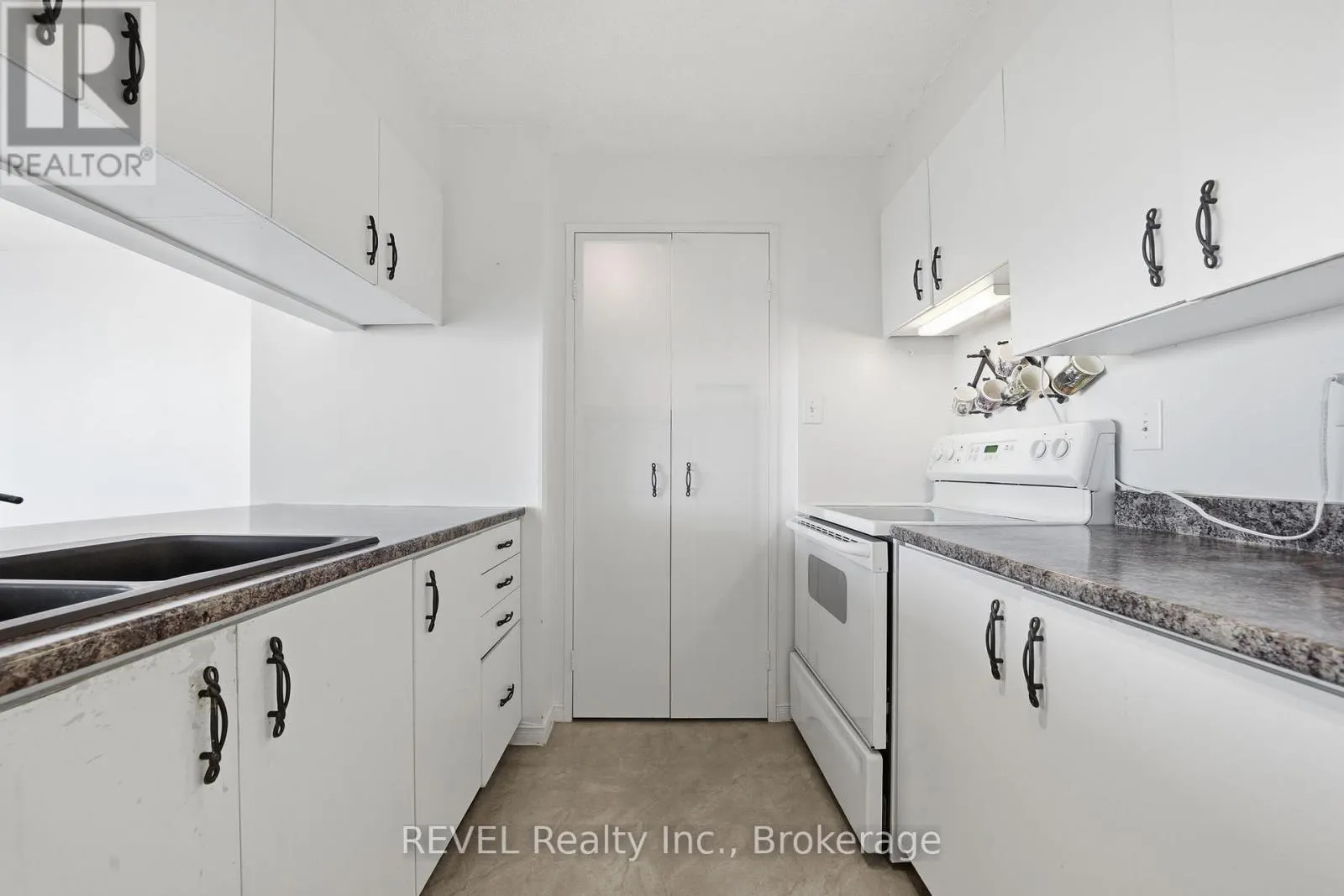 1006 - 350 FRONT STREET #1006