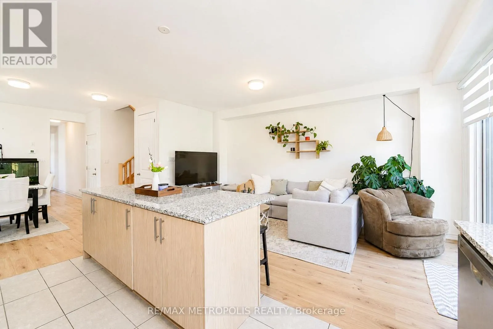 421 TREVOR STREET