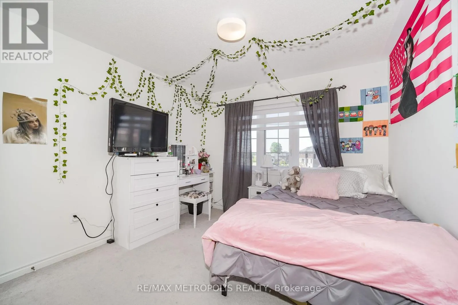 421 TREVOR STREET