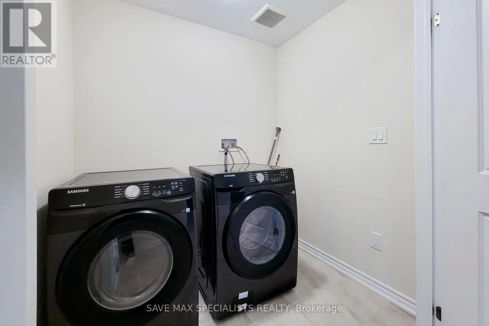 440 BARKER PARKWAY
