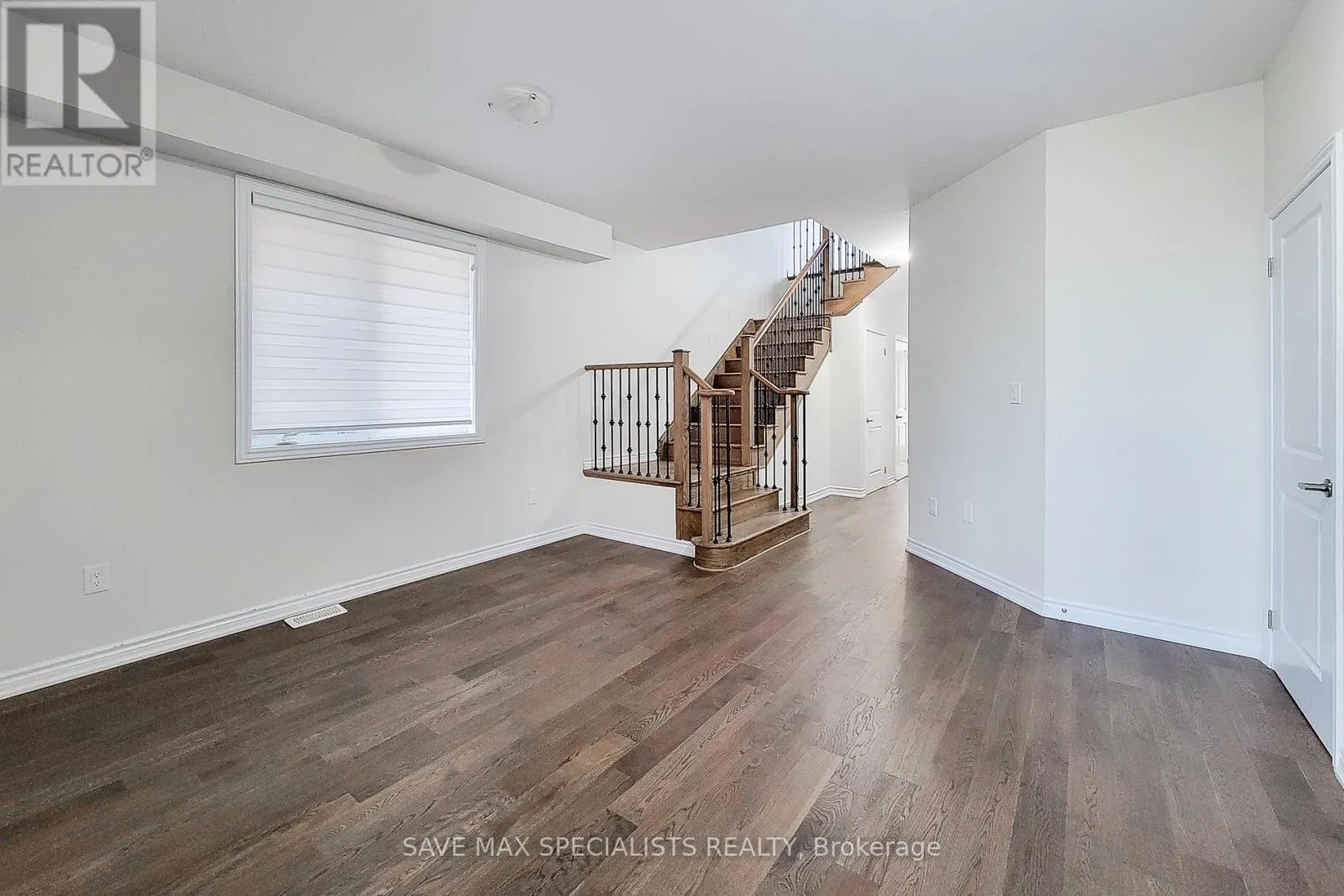 440 BARKER PARKWAY