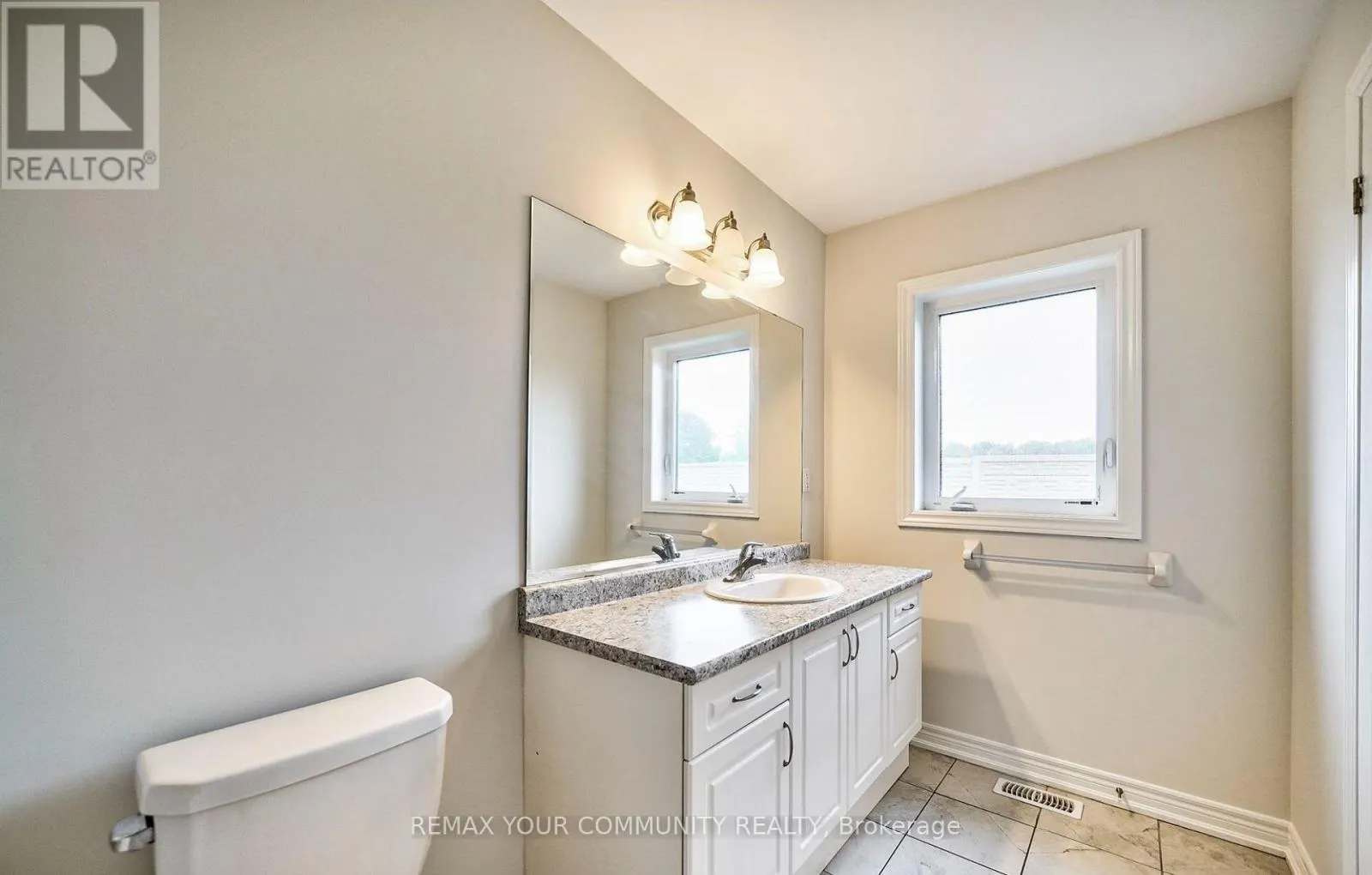 25 - 470 LINDEN DRIVE