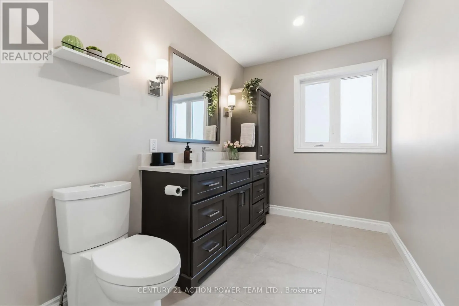 1032 SHEENBORO CRESCENT