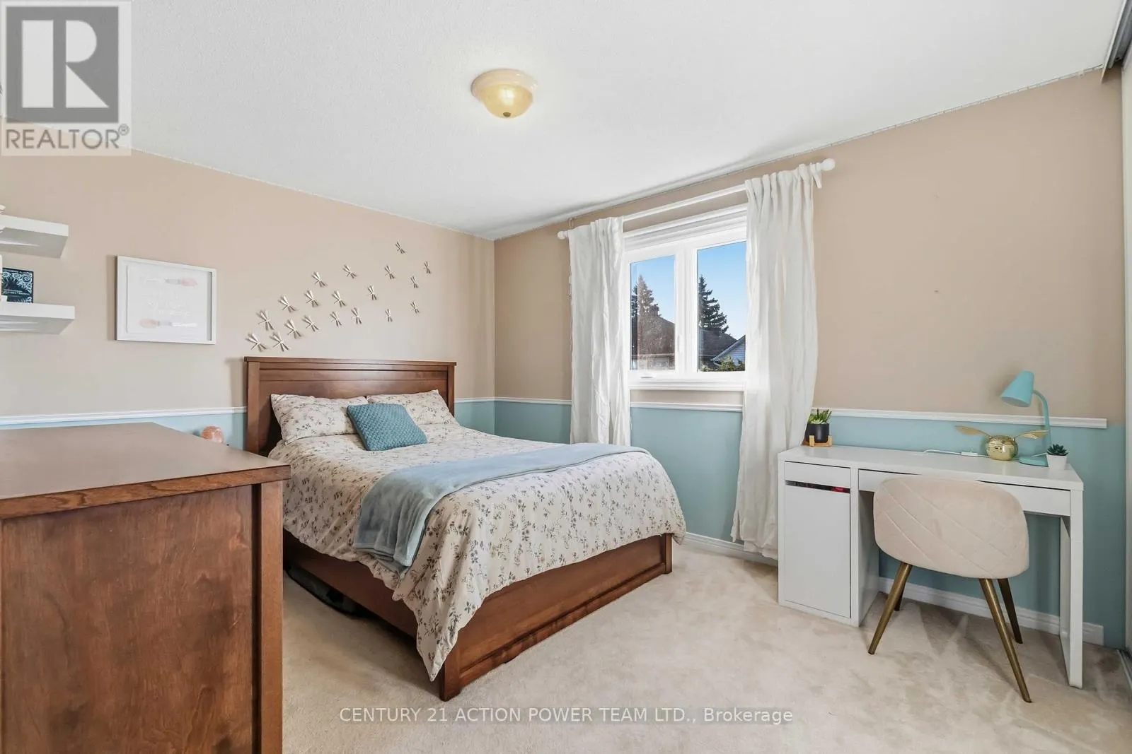 1032 SHEENBORO CRESCENT