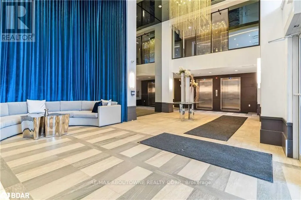 101 - 10 CONCORD PLACE