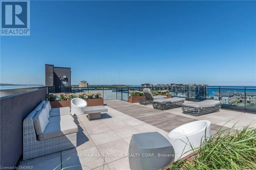 101 - 10 CONCORD PLACE