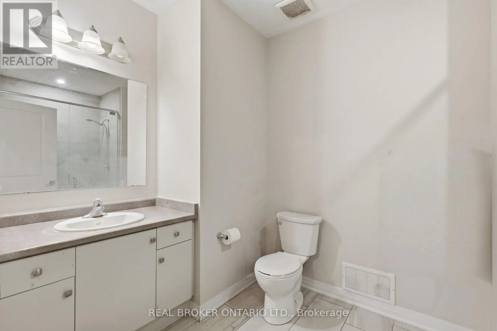 1 G - 155 THOMAS SLEE DRIVE S