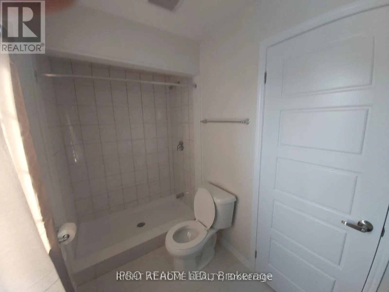 8895 CHICKORY TRAIL