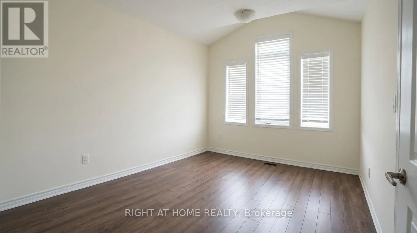 37 - 19 RIDGE ROAD