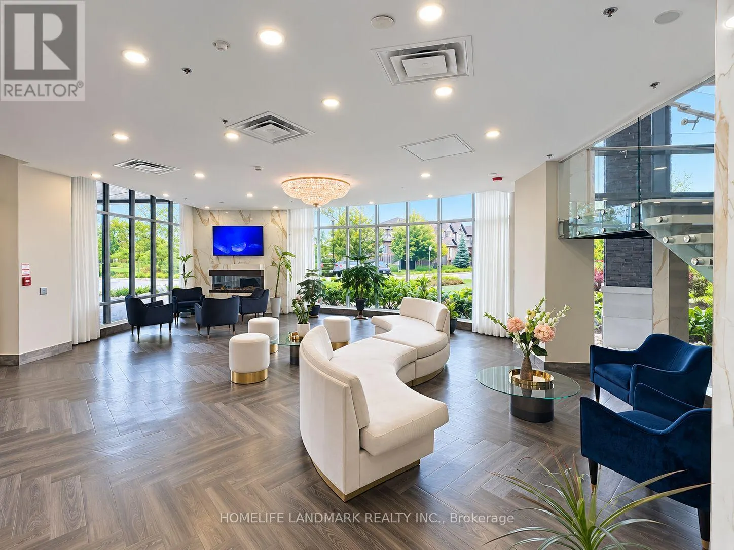 614 - 7711 GREEN VISTA GATE