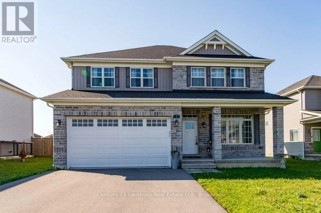 7 COTTONWOOD DRIVE