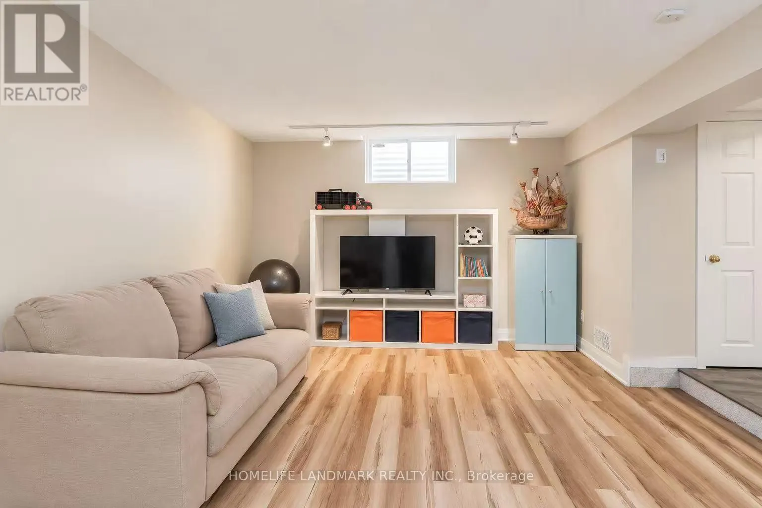 188 PINELAND COURT