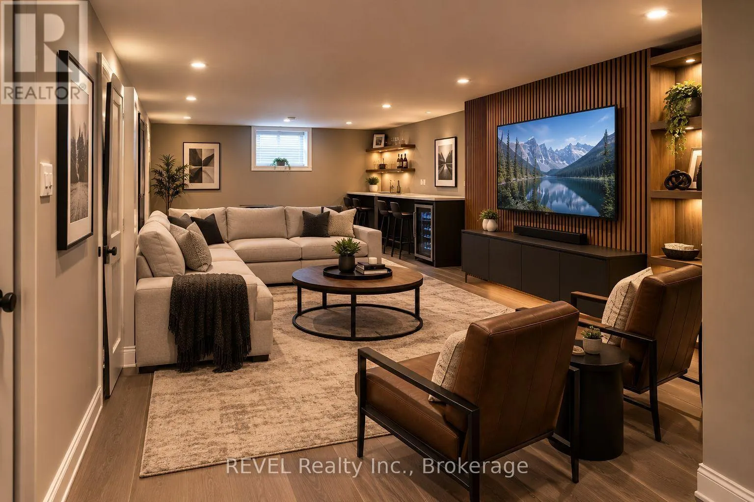 3 JACKSON COURT W