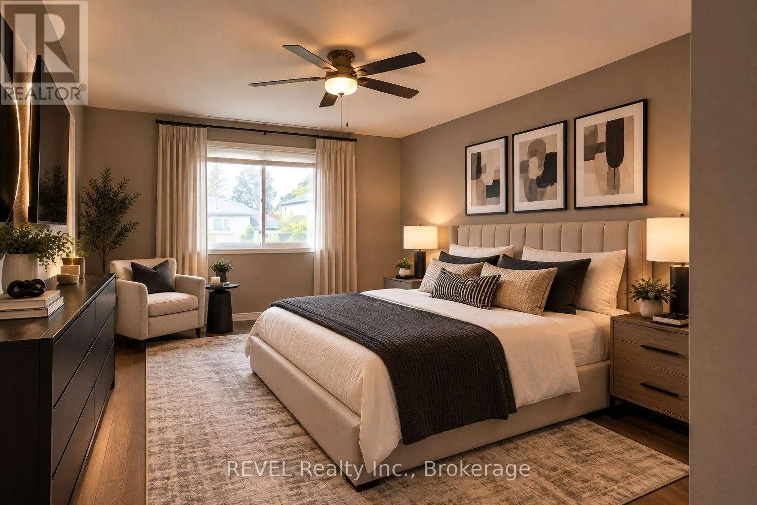 3 JACKSON COURT W