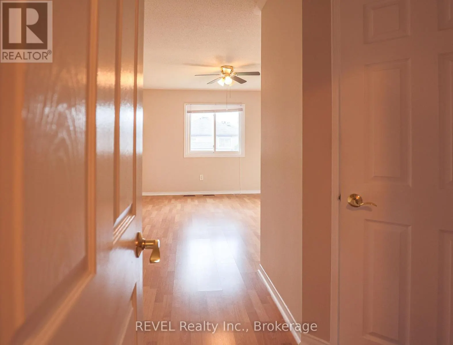 3 JACKSON COURT W