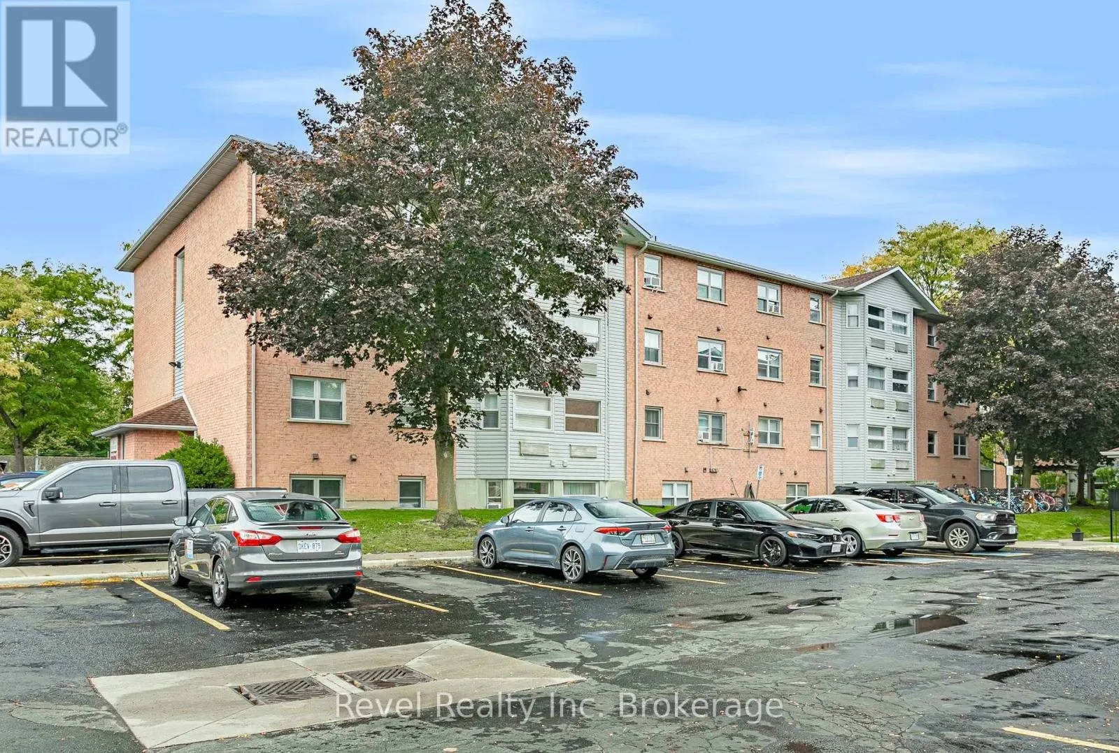 47 - 56 HIAWATHA ROAD #47