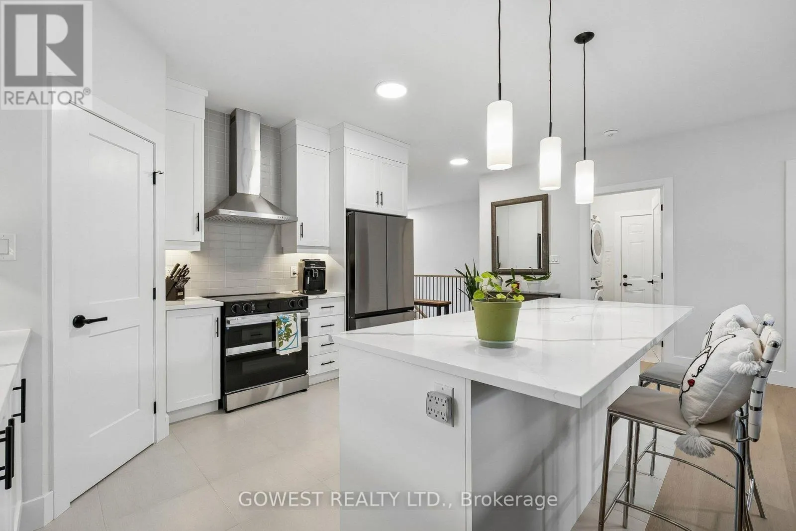 23 - 2797 RED MAPLE AVENUE