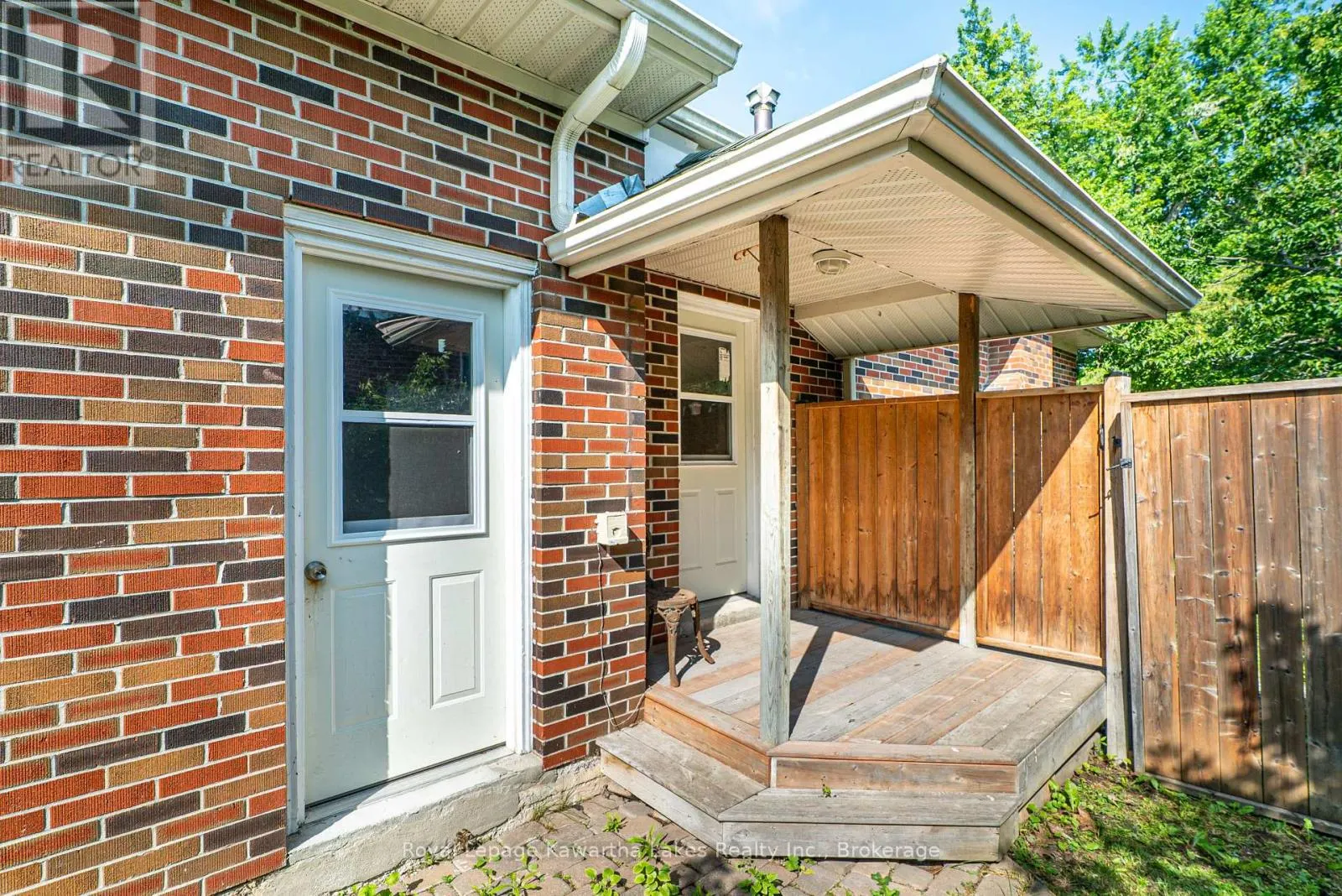 60 SANDERLING CRESCENT