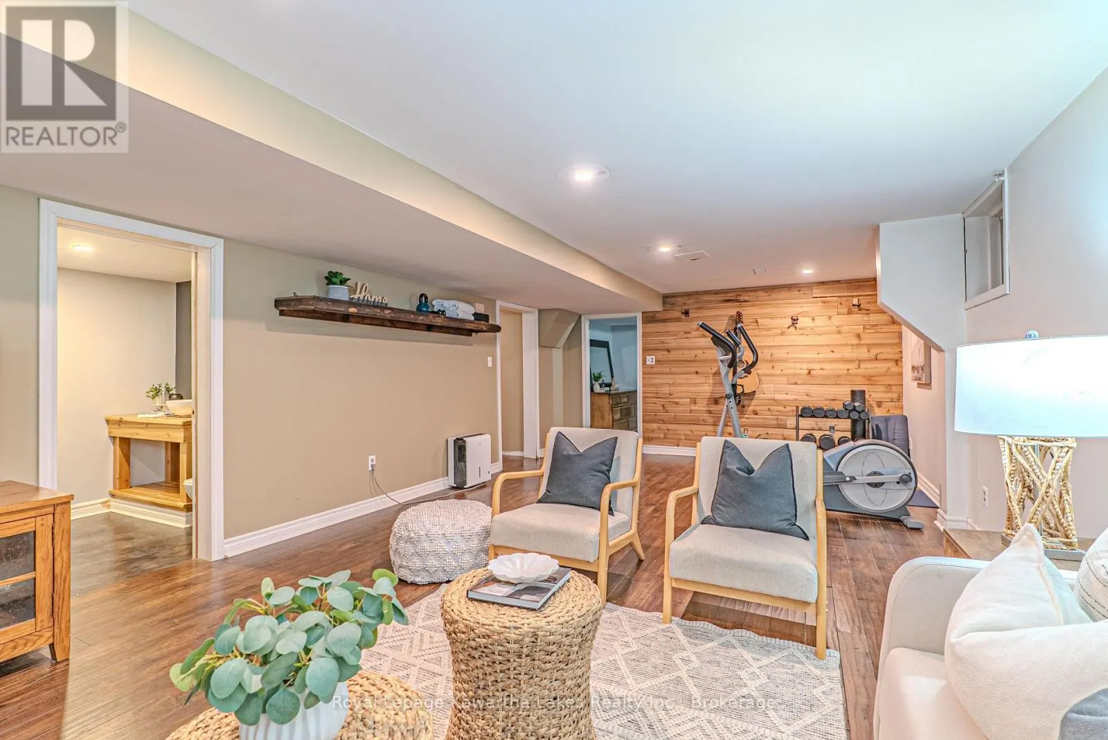 60 SANDERLING CRESCENT