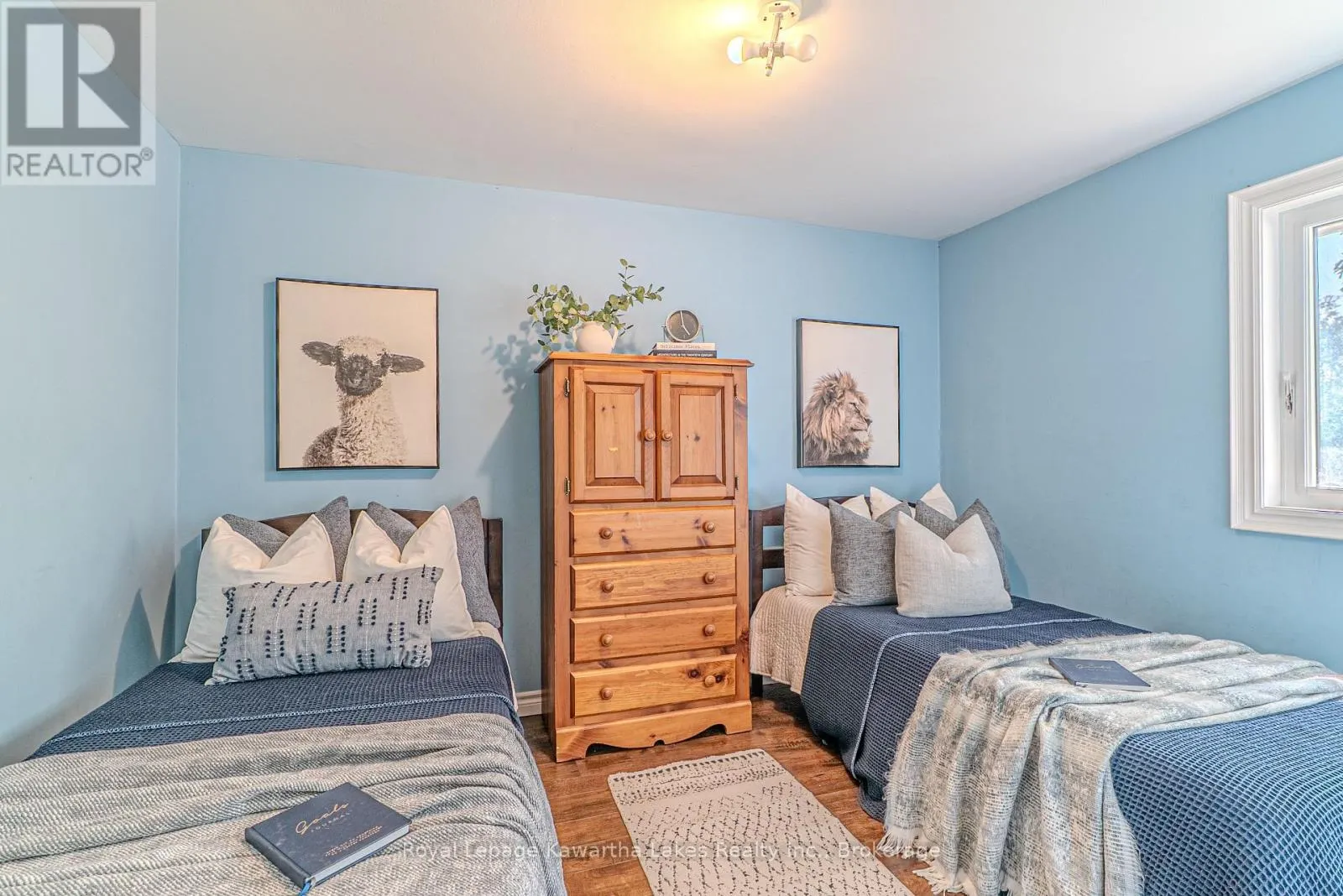 60 SANDERLING CRESCENT