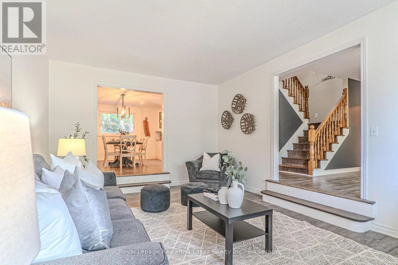 60 SANDERLING CRESCENT