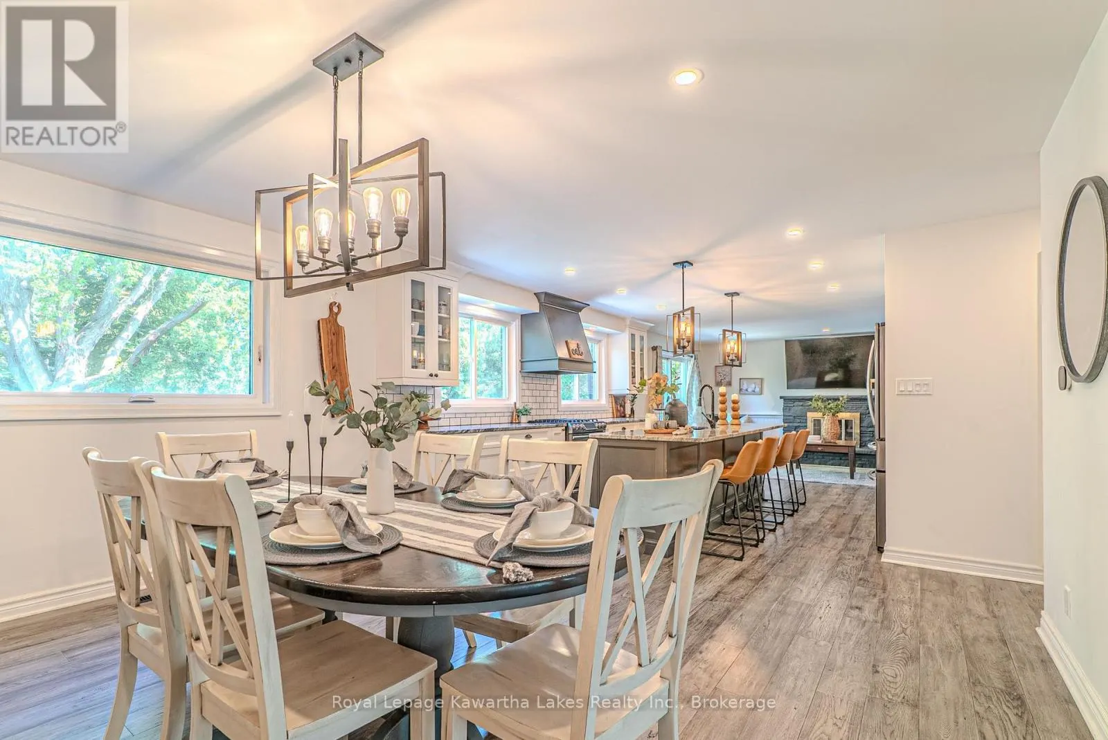 60 SANDERLING CRESCENT