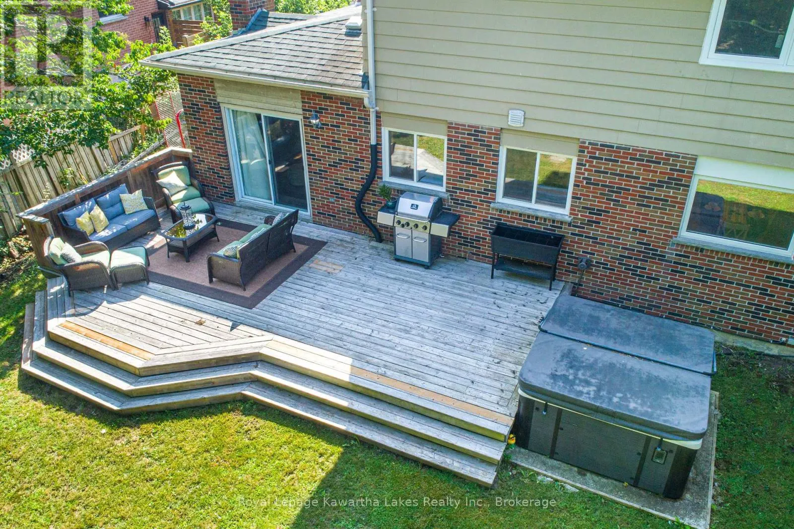 60 SANDERLING CRESCENT