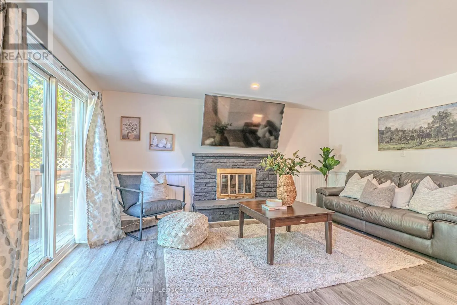 60 SANDERLING CRESCENT