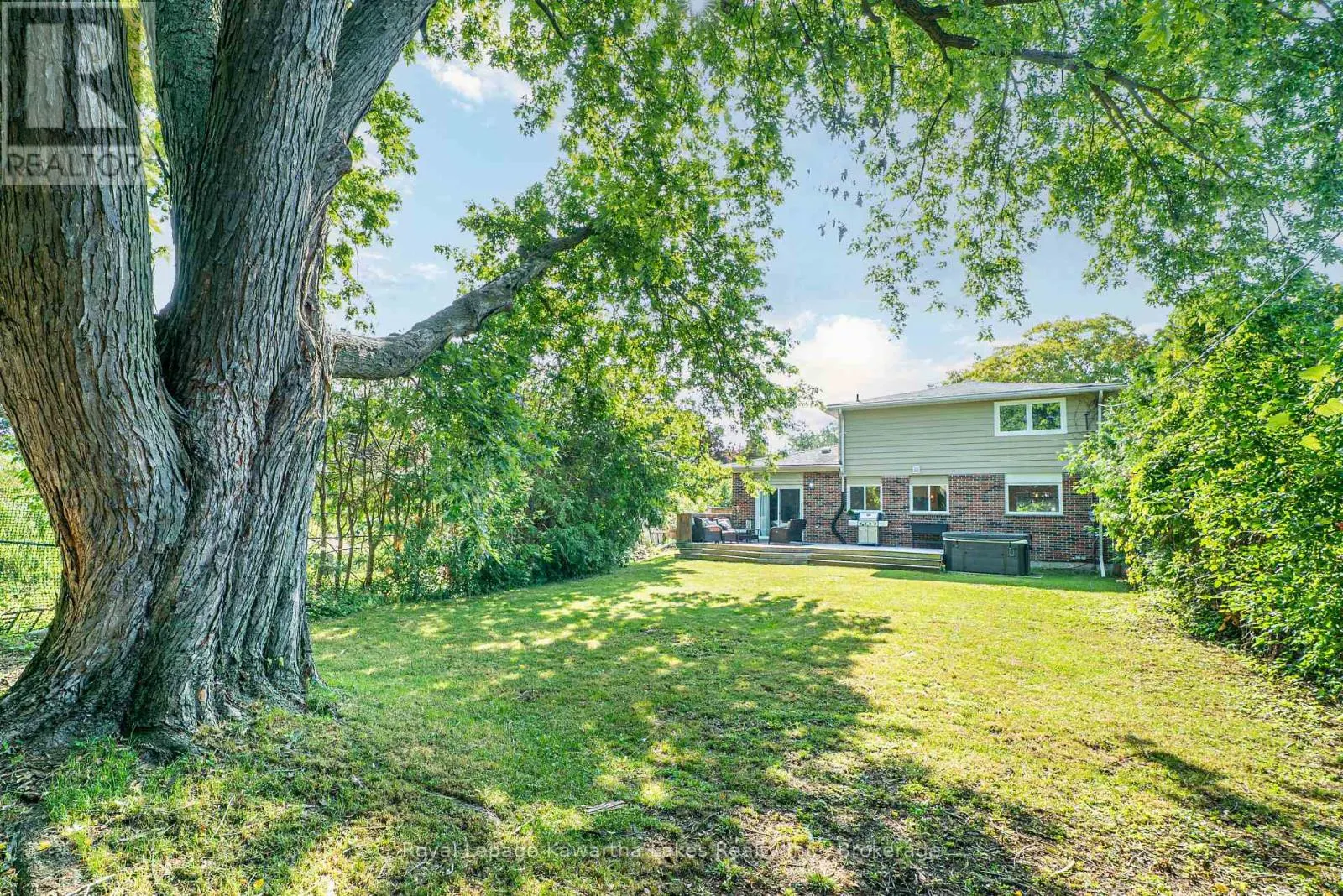 60 SANDERLING CRESCENT