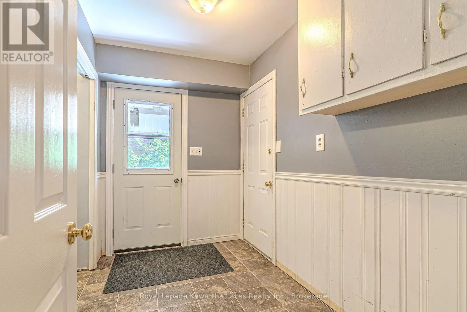 60 SANDERLING CRESCENT