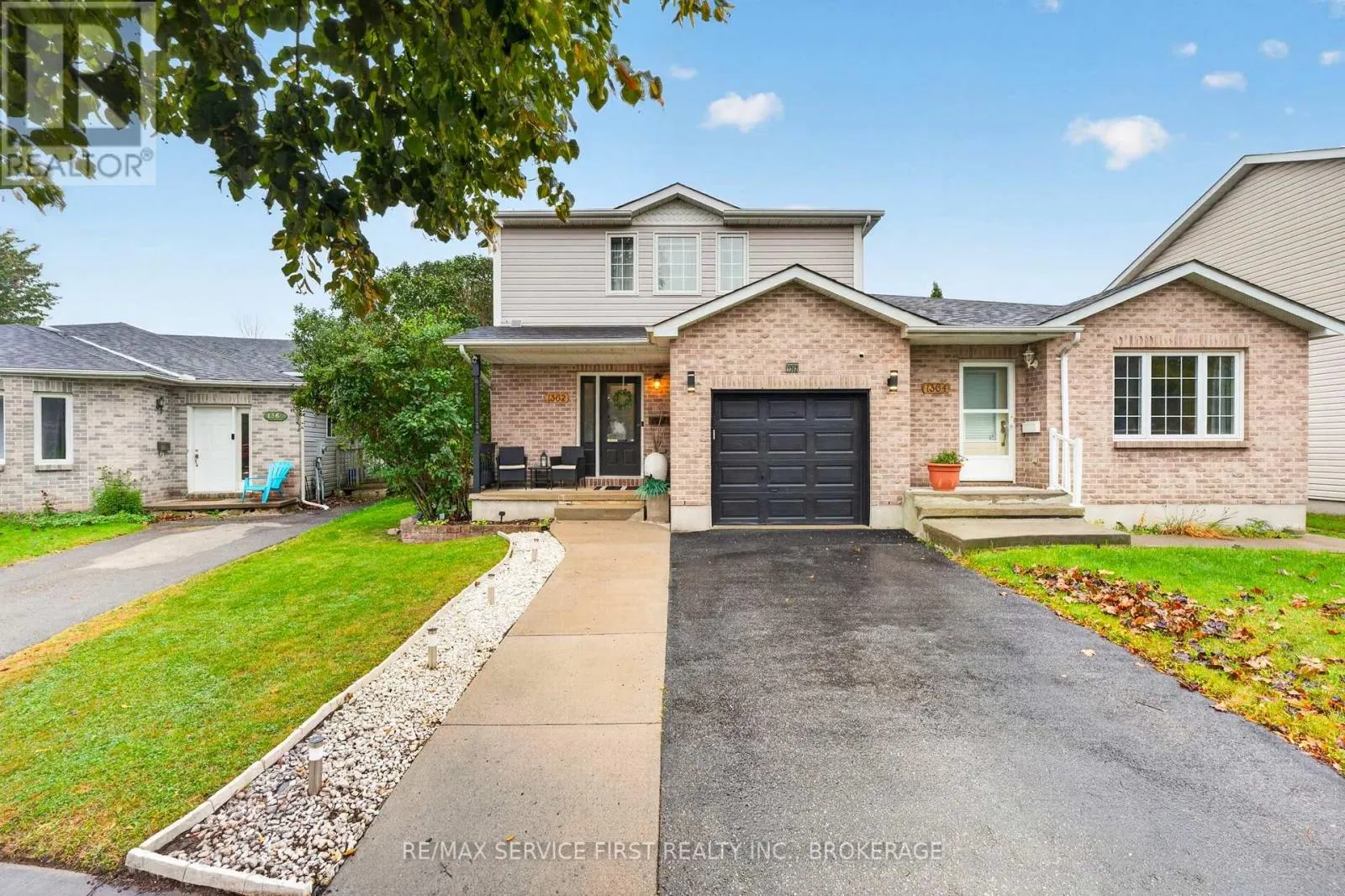 1362 THORNWOOD CRESCENT