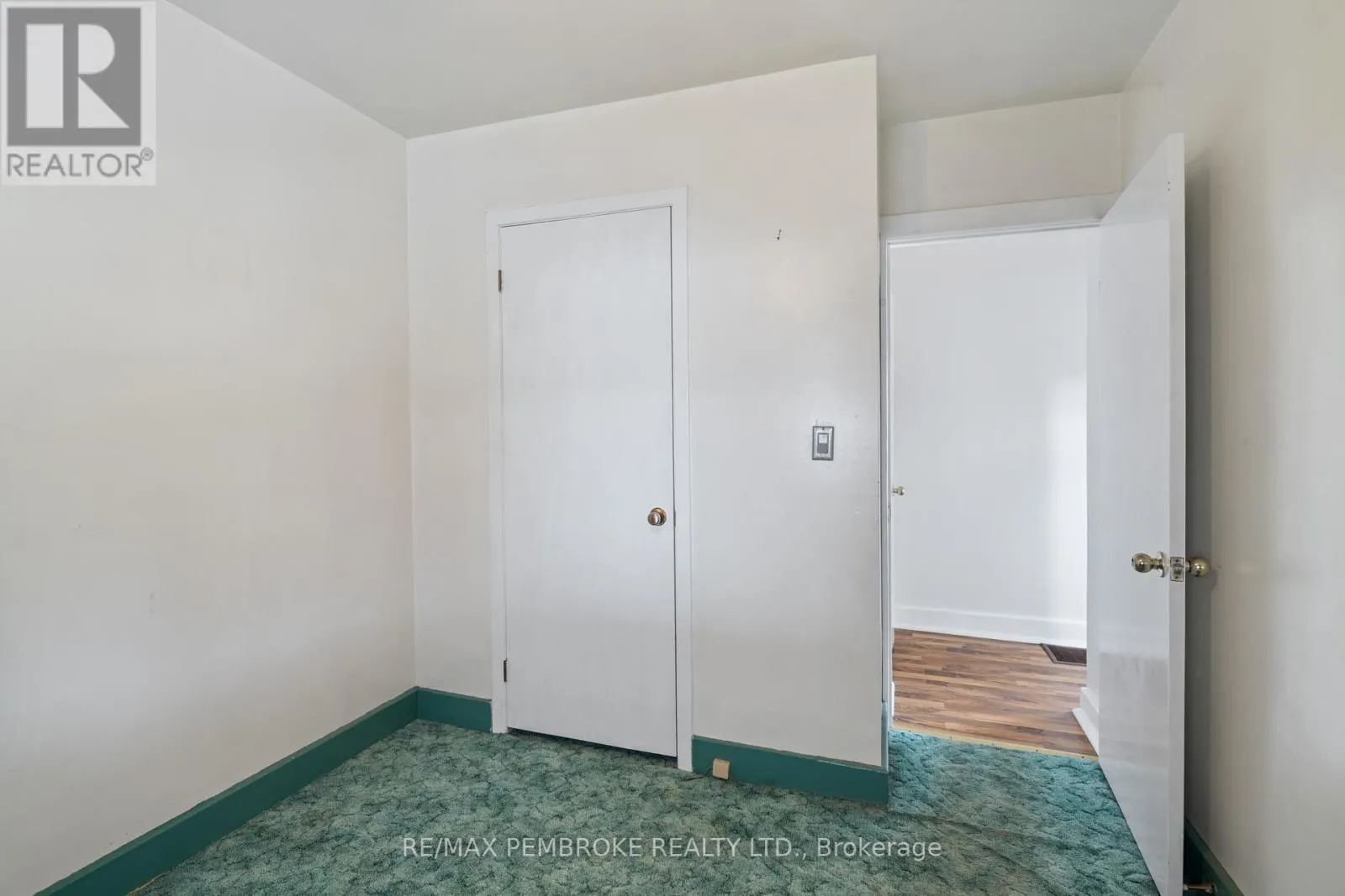 624 HAMILTON STREET W