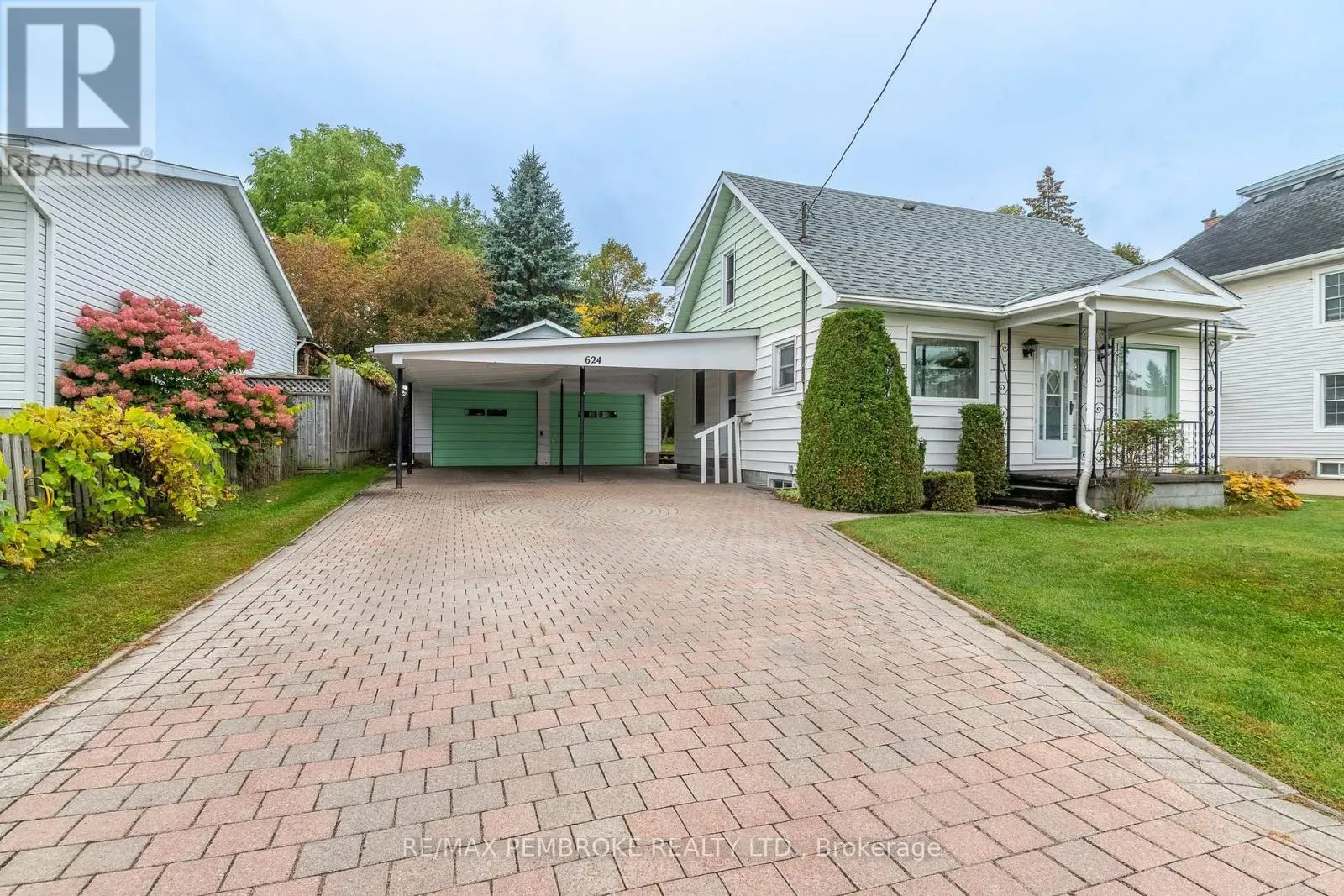 624 HAMILTON STREET W