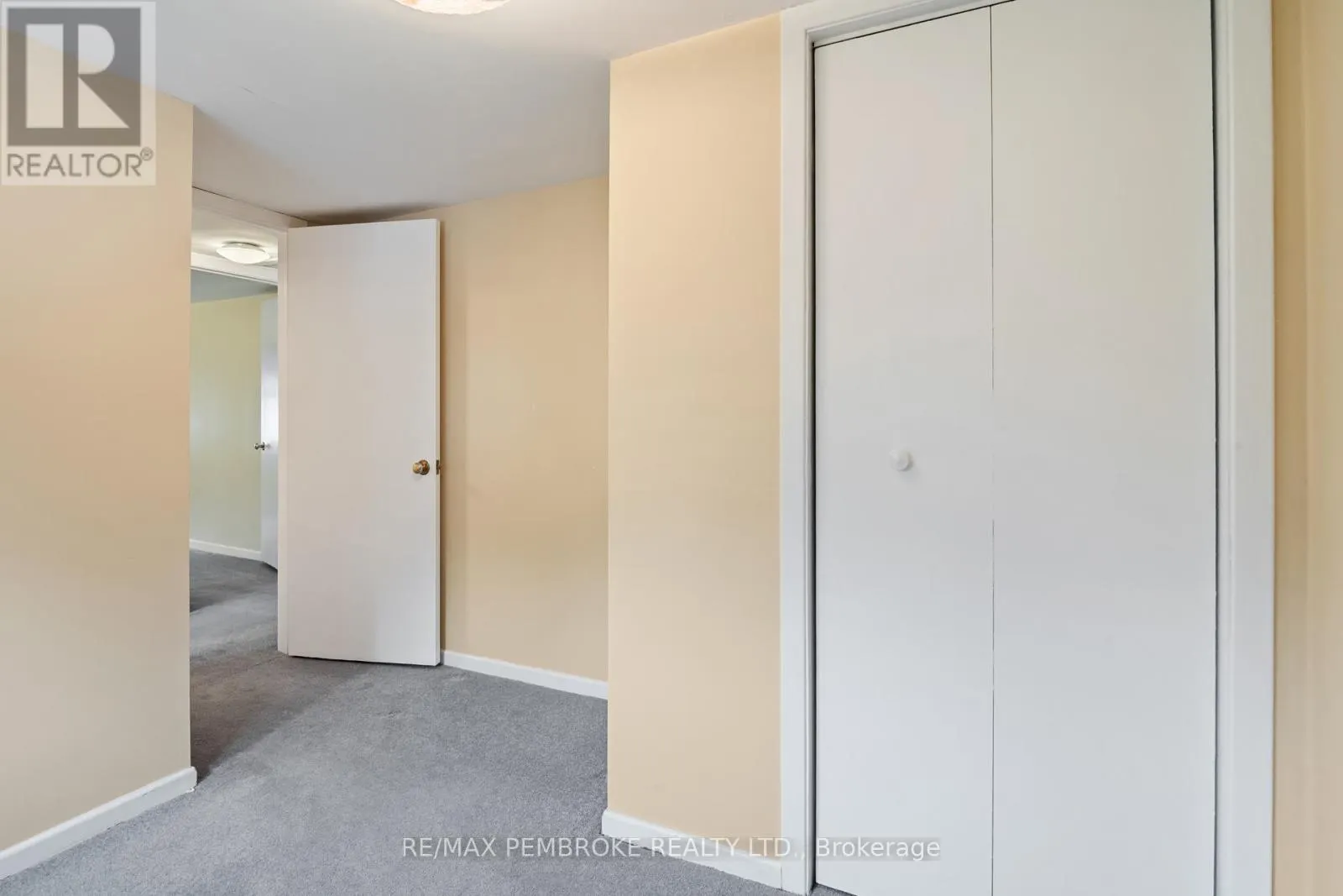 624 HAMILTON STREET W