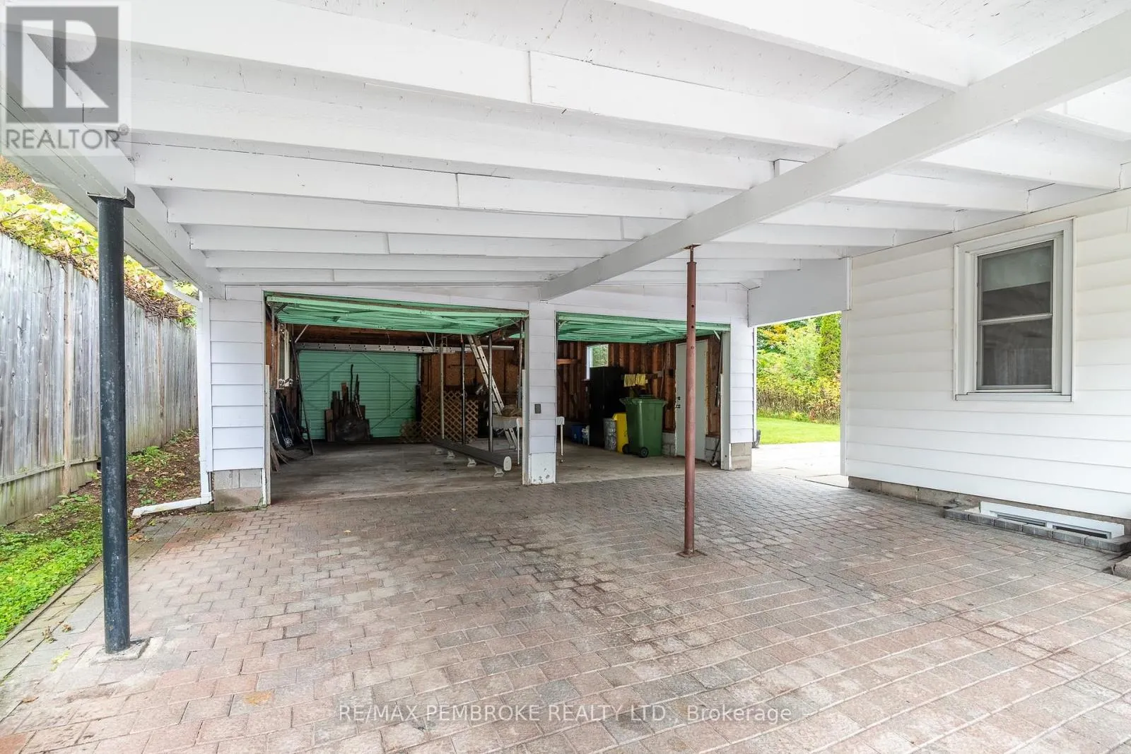 624 HAMILTON STREET W