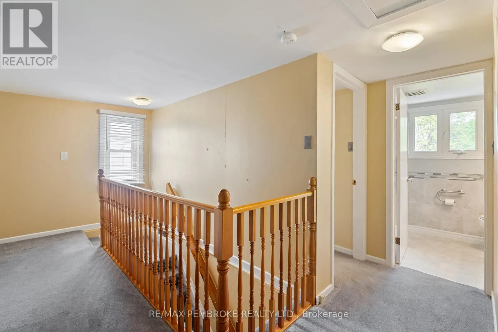 624 HAMILTON STREET W