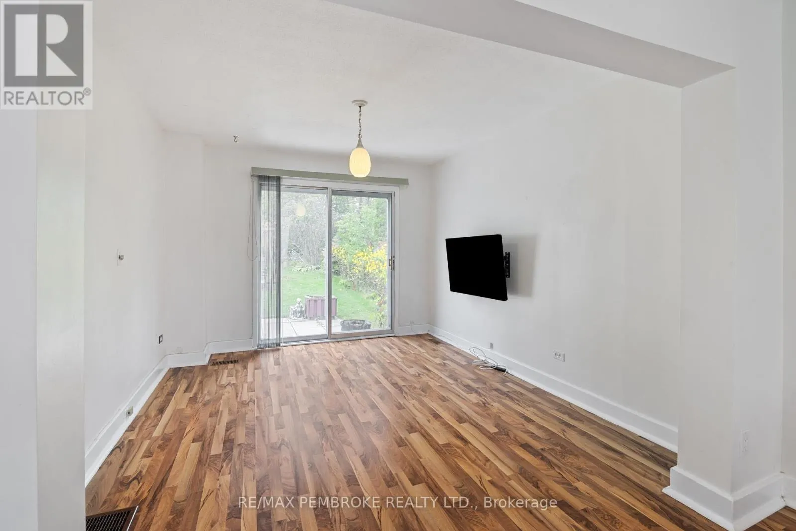 624 HAMILTON STREET W