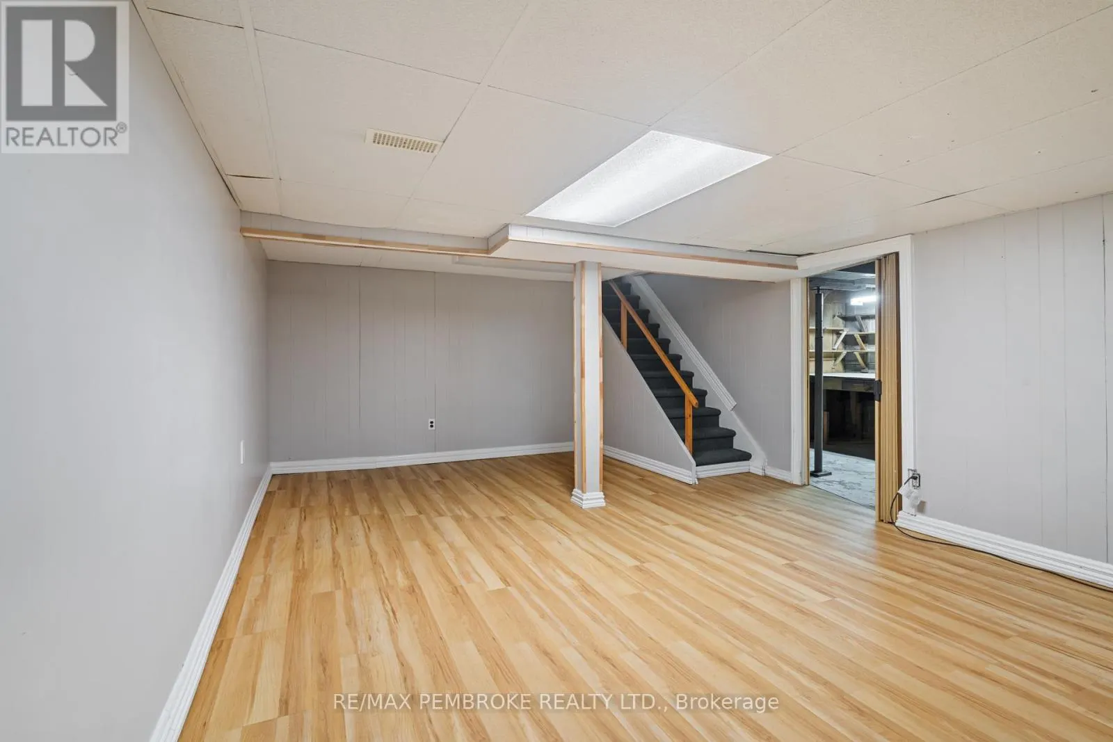 624 HAMILTON STREET W